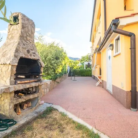 And With Parking Space Baska, Krk - 23309 Guest house