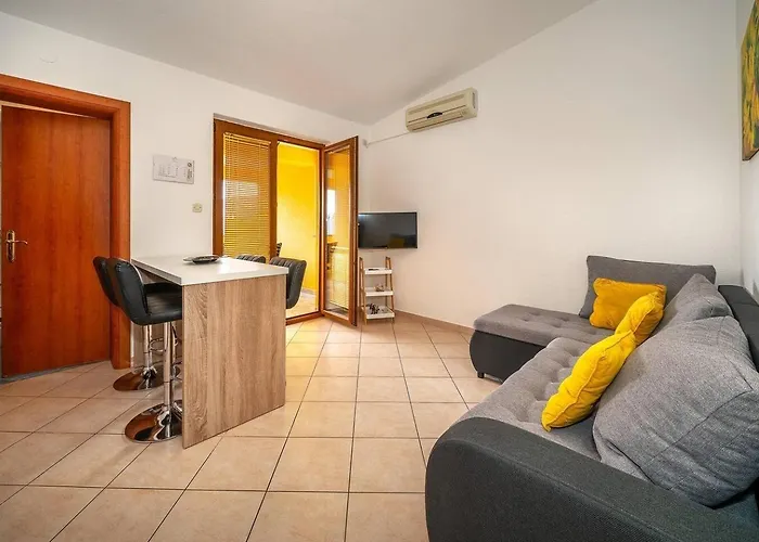 And With Parking Space Baska, Krk - 23309 3* Baska (Krk)